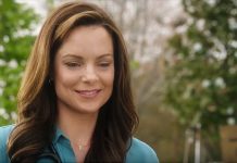 Darrow and Darrow stars Kimberly Williams-Paisley