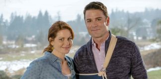 A Bundle of Trouble stars Candace Cameron Bure & Yannick Bisson