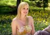 Overboard stars Anna Faris