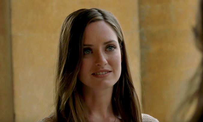 The Christmas Cottage stars Merritt Patterson from The Royals