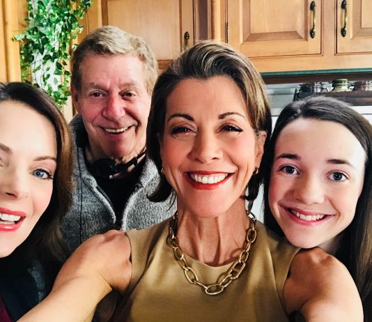 Darrow & Darrow 2 stars Kimberly Williams-Paisley and Wendy Malick